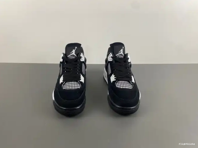4 THUNDER